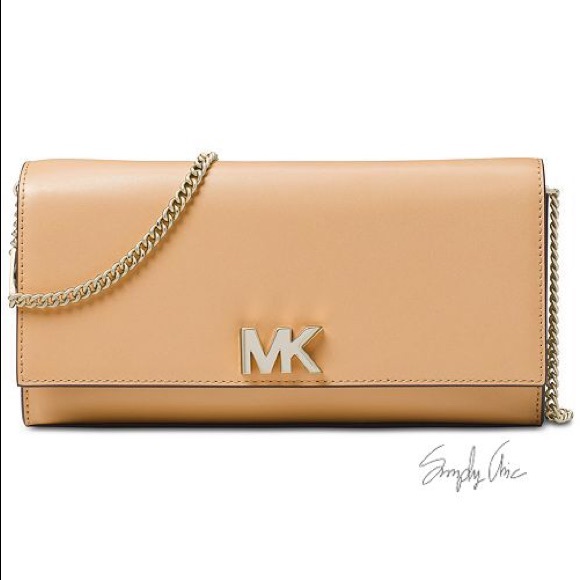 Michael Kors Handbags - LAST 1 ⭐️ New MK Mott Crossbody clutch butternut